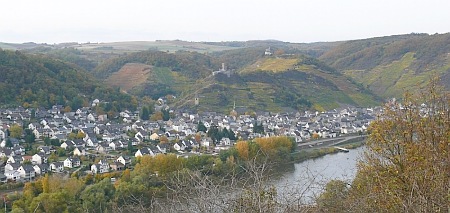 Kobern-Gondorf im Herbst