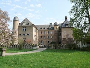 Namedy Schloss Rueckseite