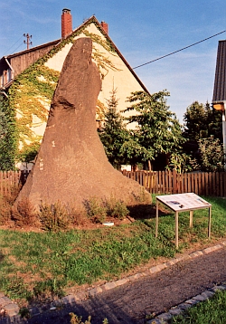 Koloss Burgbrohl-Luetzing